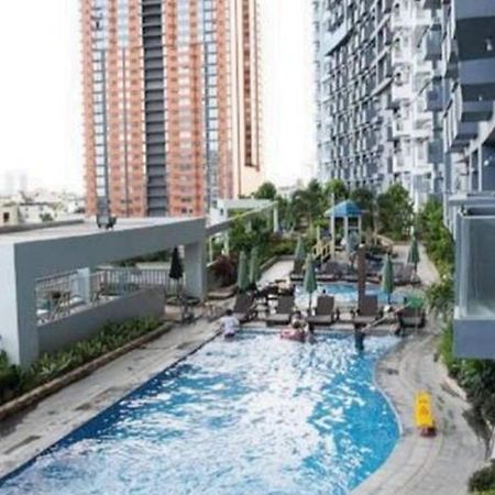 Апартаменты Great View With Balcony In Araneta Center Манила Экстерьер фото